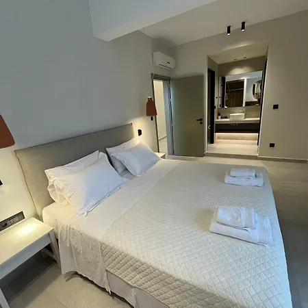 Mediterranean Sea Floor Hotel *