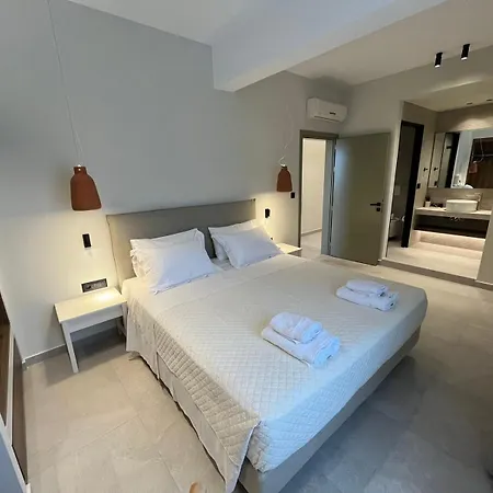 Mediterranean Sea Floor Hotel *